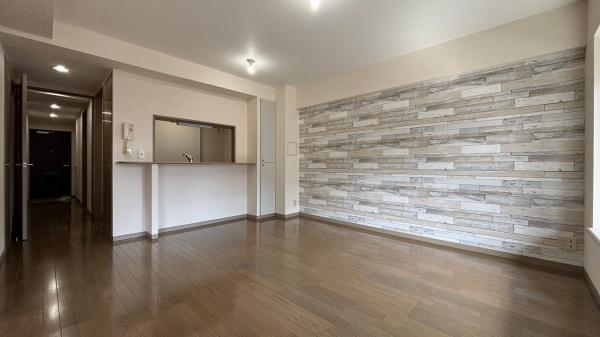 居室・リビング　写真は同タイプの別のお部屋のものです。