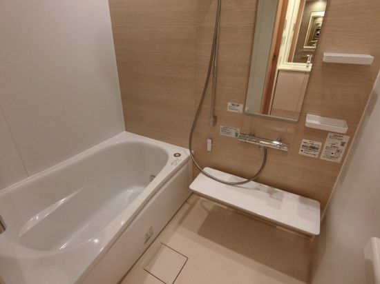 バス・シャワールーム　☆ゆったりくつろげるお風呂☆