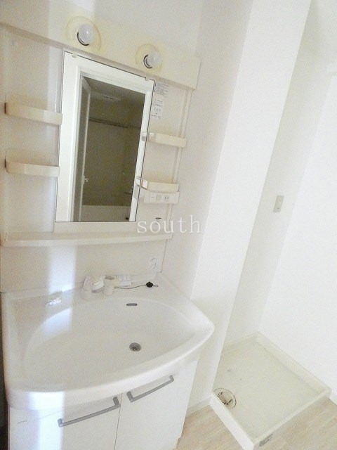 洗面設備　シャンプードレッサー