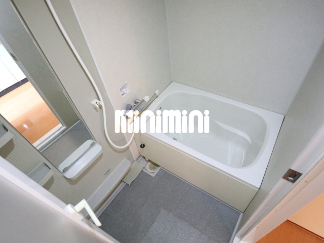 バス・シャワールーム　別号室参考写真です