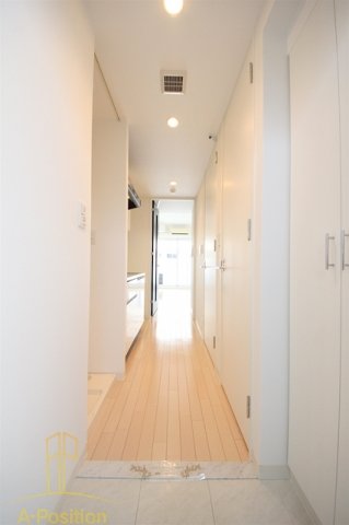 玄関　ルクレ新町レジデンス