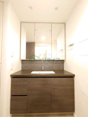 洗面設備　別部屋参考写真