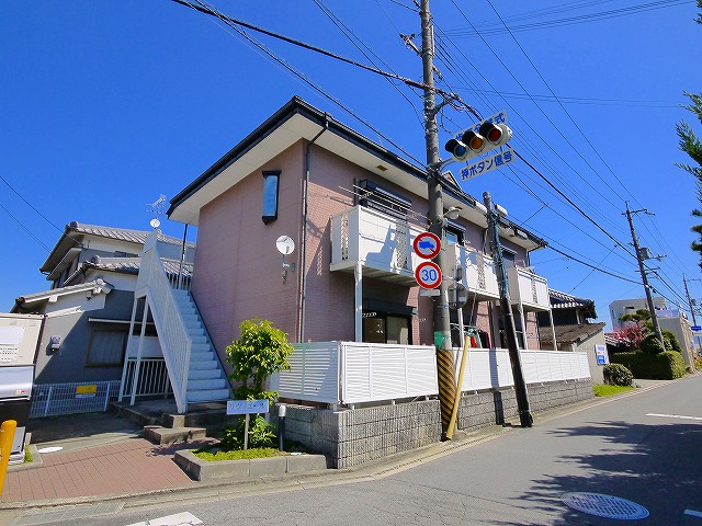 建物外観　きれいな外観です