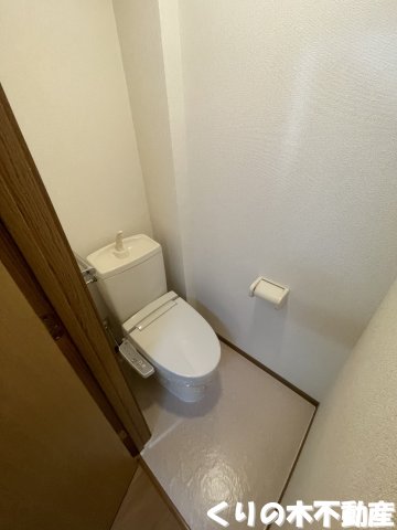 トイレ　シンプルで使いやすいトイレです