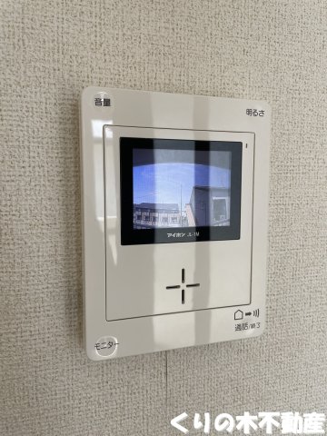 セキュリティ　モニター付きインターホン