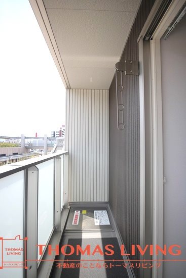 バルコニー　同じ物件の別号室の写真です。ご参考下さい。
