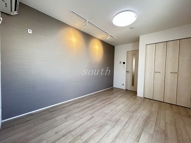 居室・リビング　洗練された清潔感漂う清楚な仕上がり