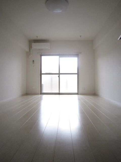 居室・リビング　【居間・リビング】居室、リビング