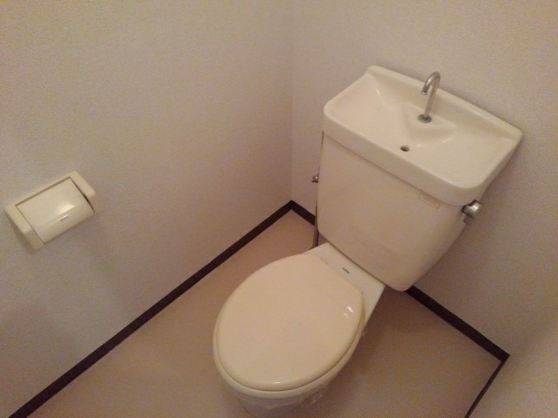 トイレ　図面と現状に相違がある場合には現状を優先