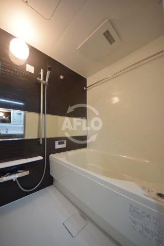 バス・シャワールーム　リアライズ天満橋　浴室