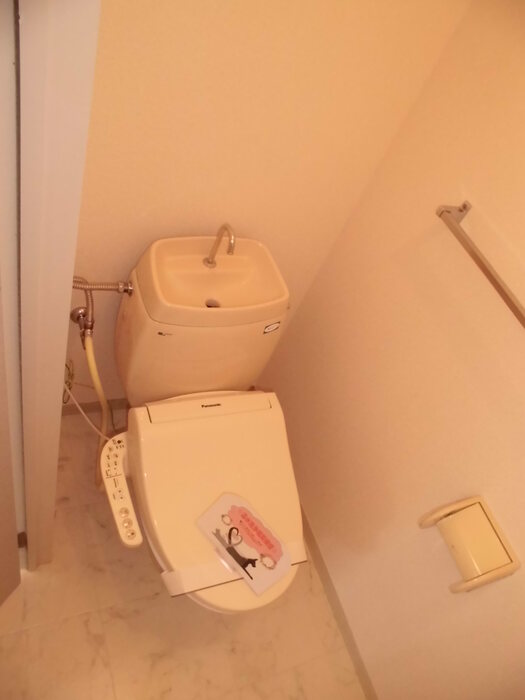 トイレ　トイレ