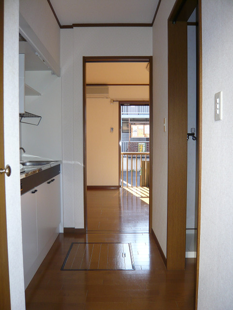 玄関　玄関から【ヴィクトワール】