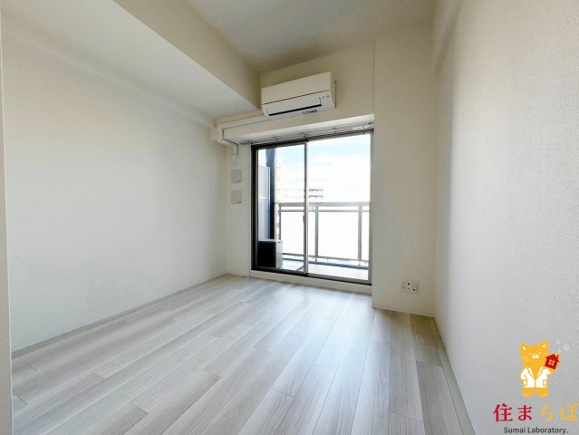 居室・リビング　「“合う暮らし”を、LINEで一緒に描こう。」