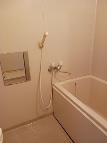 バス・シャワールーム　日々の暮らしに欠かせないお風呂です