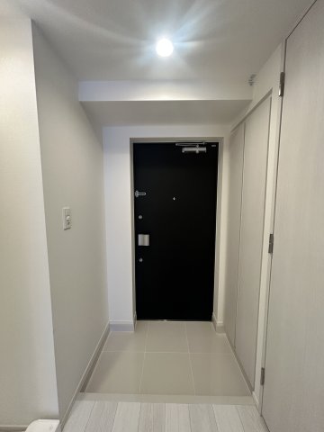 玄関　収納もある玄関です