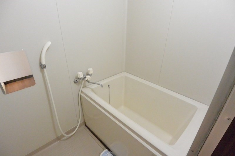 バス・シャワールーム　風呂