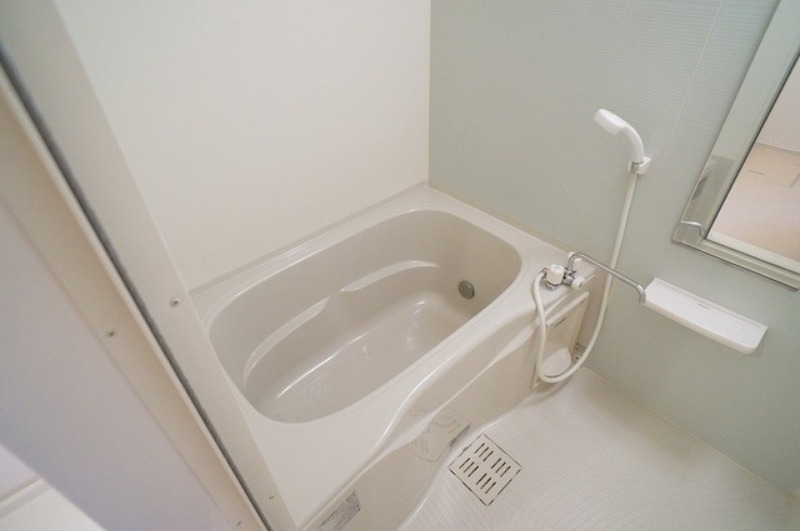 バス・シャワールーム　図面と現状に相違がある場合には現状を優先