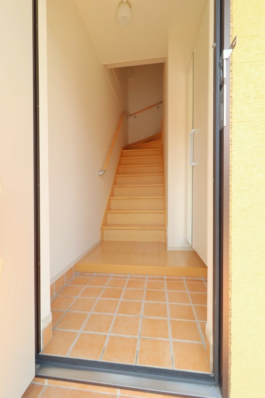 玄関　図面と現状に相違がある場合には現状を優先