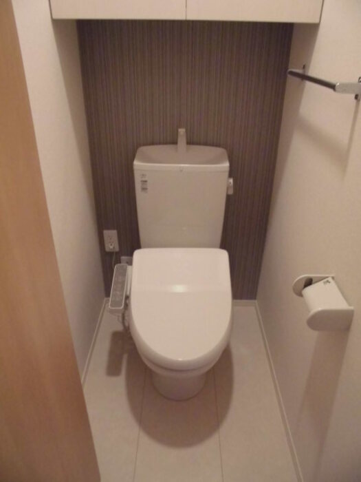 トイレ　他号室参考画像