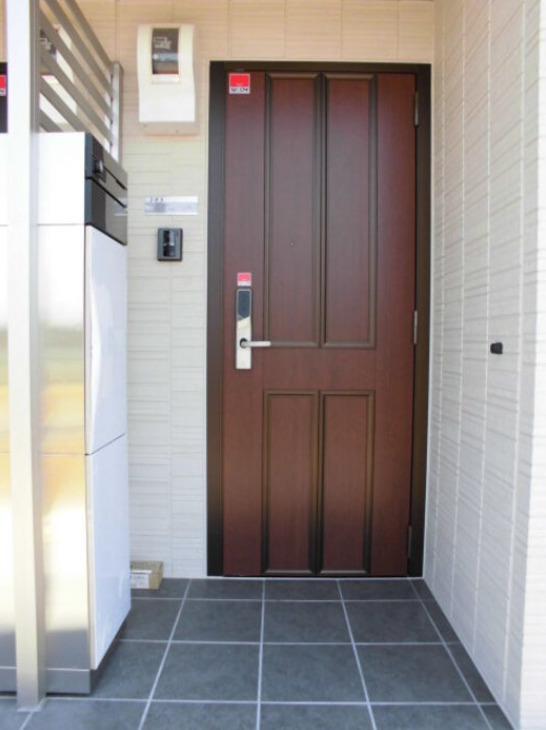 玄関　他号室参考画像