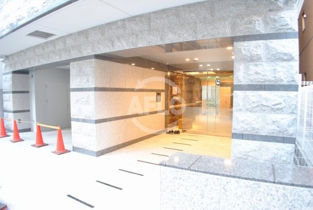 エントランス　フォーチュン心斎橋イースト　エントランス