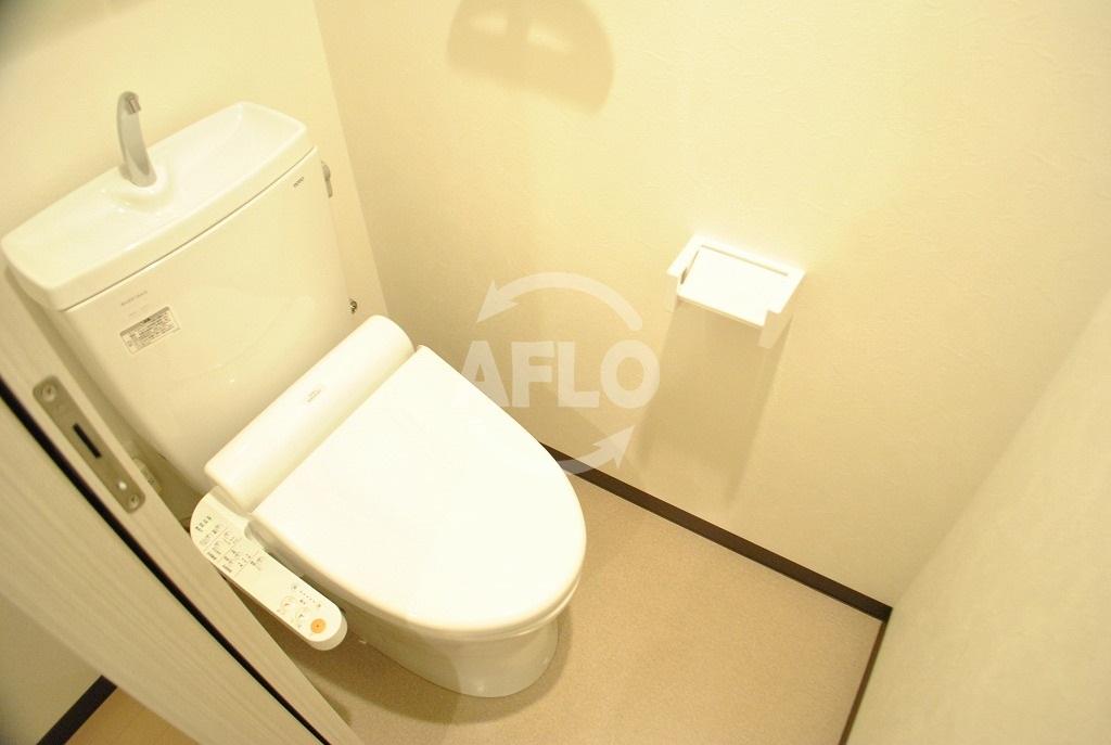 トイレ　フォーチュン心斎橋イースト　トイレ