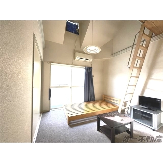 建物外観　洋室