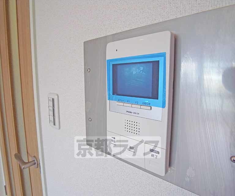 セキュリティ　誰が来たかする分かるので安心ですね。