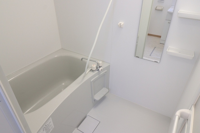 バス・シャワールーム　浴室