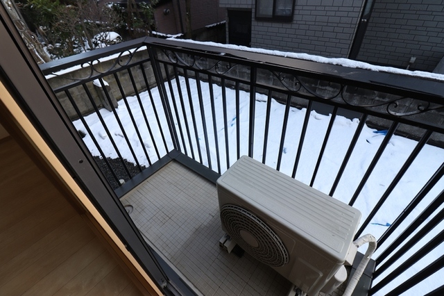 バルコニー　バルコニー