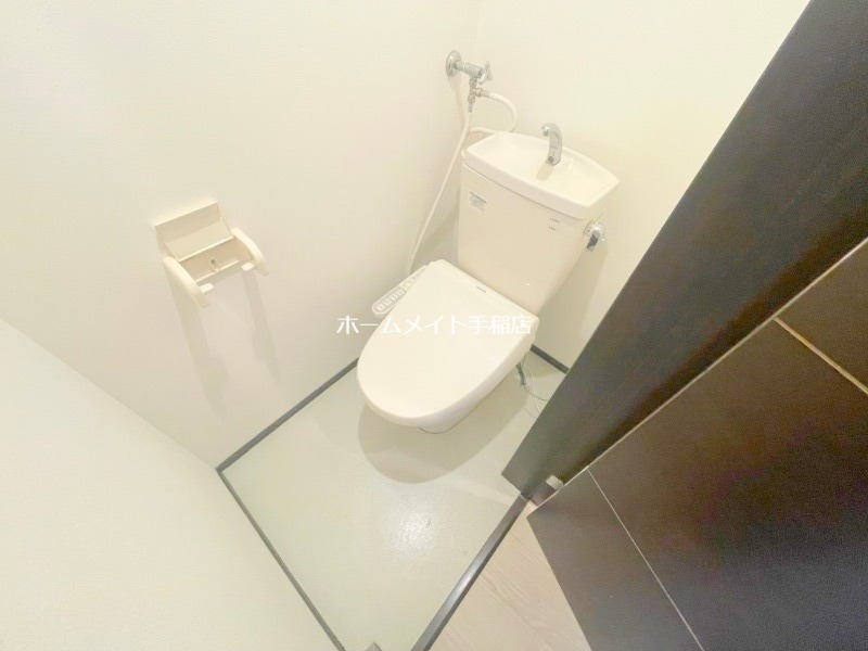 トイレ　ウォシュレット付き♪