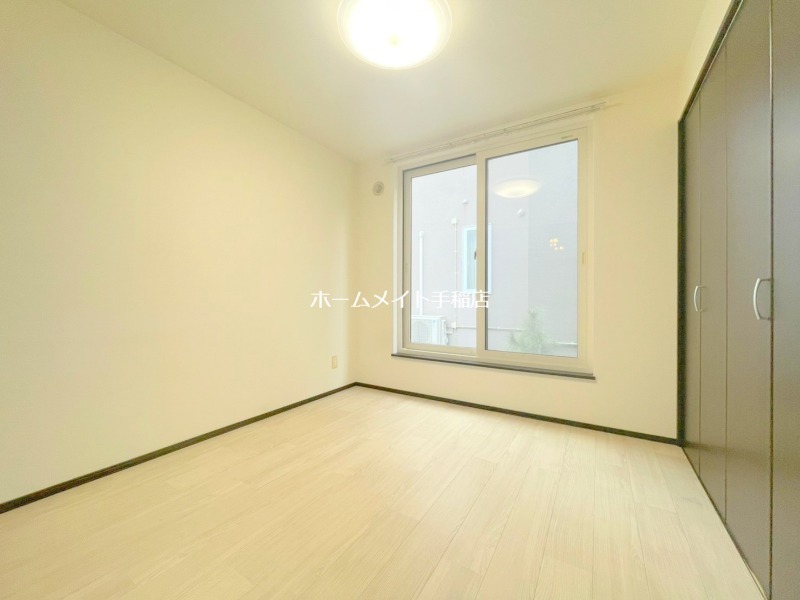 その他部屋・スペース　明るい洋室♪