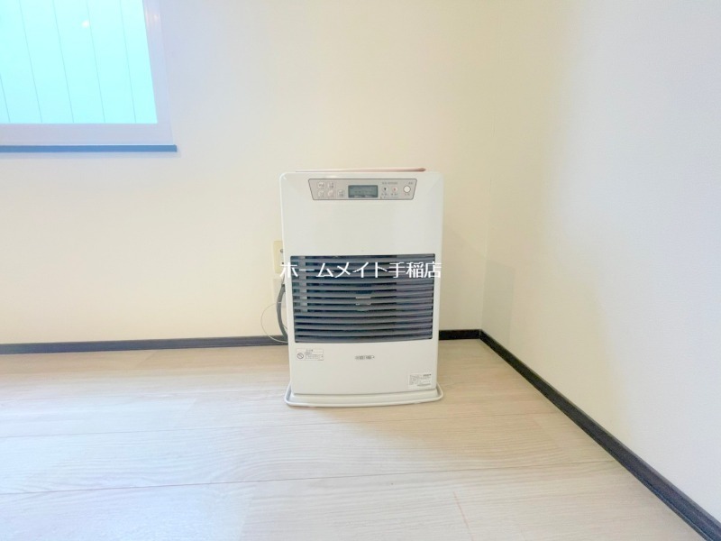 その他設備　灯油ストーブ付きです！