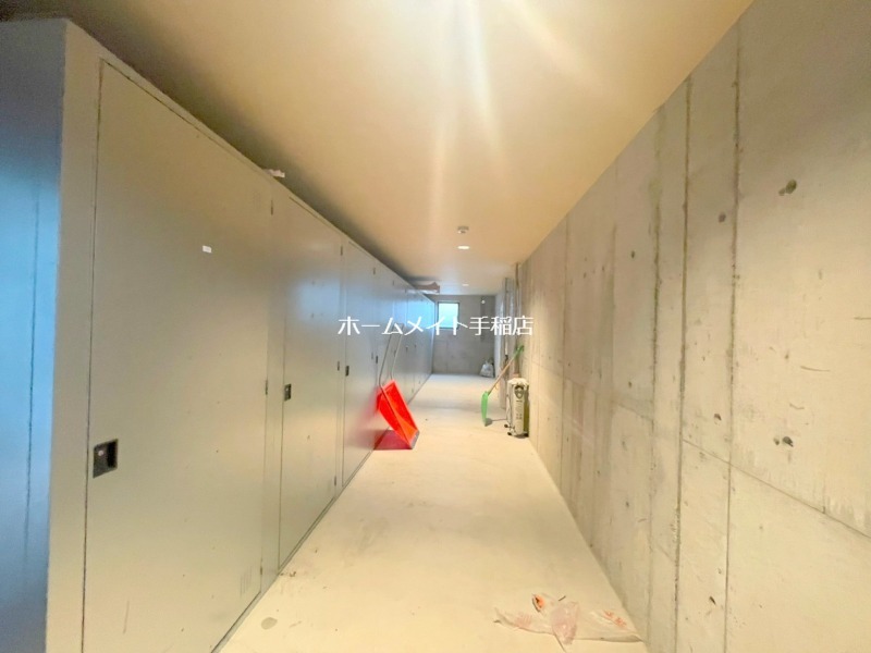 エントランス　トランクルーム付きです！