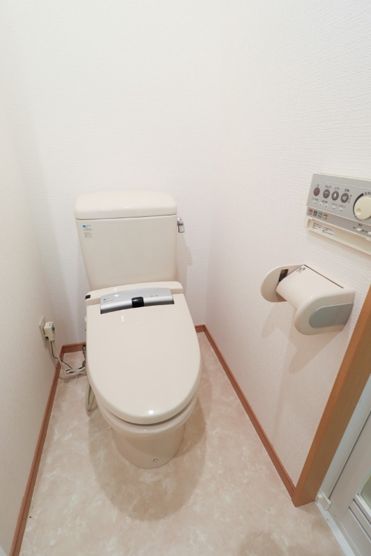 トイレ　図面と現状に相違がある場合には現状を優先