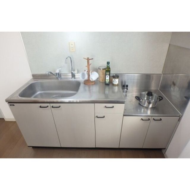 その他　【キッチン】別系統のお部屋になります。現状を優先します。