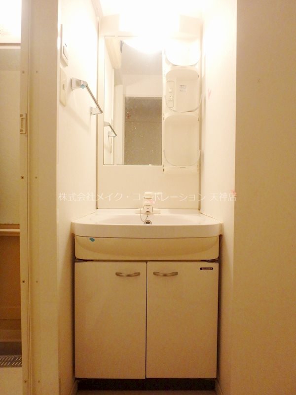 洗面設備　別部屋参考写真