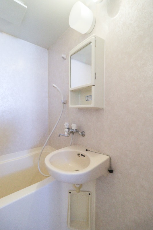 洗面設備　図面と現状に相違がある場合には現状を優先