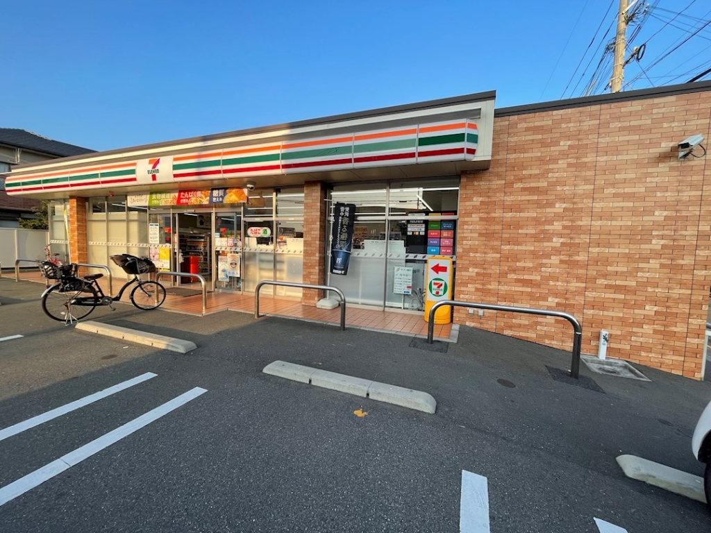 コンビニ　セブンイレブン 福岡福重5丁目店（コンビニ）まで545m