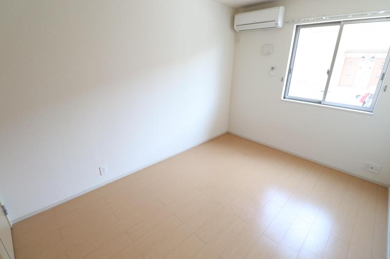 その他設備　洋室6帖のエアコン