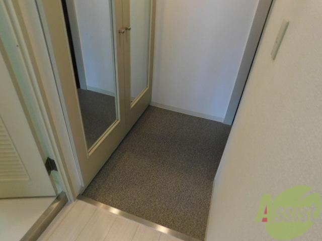 玄関　シューズボックス付の玄関