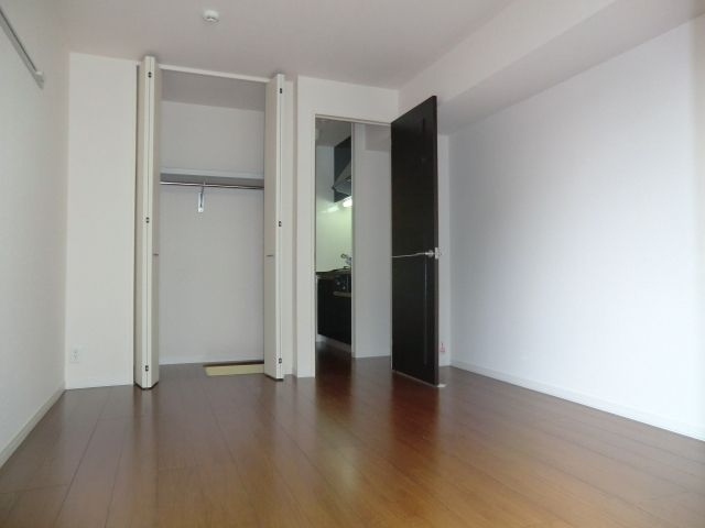 居室・リビング　洋室フローリング