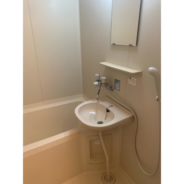 バス・シャワールーム　日々の疲れを癒すお風呂付です