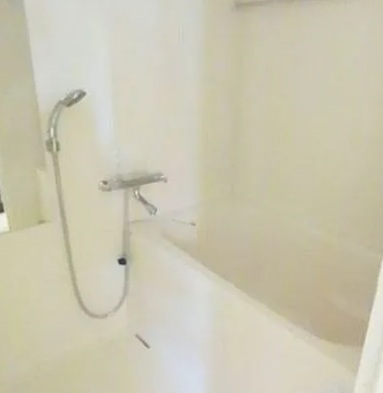 バス・シャワールーム　※別部屋参考写真