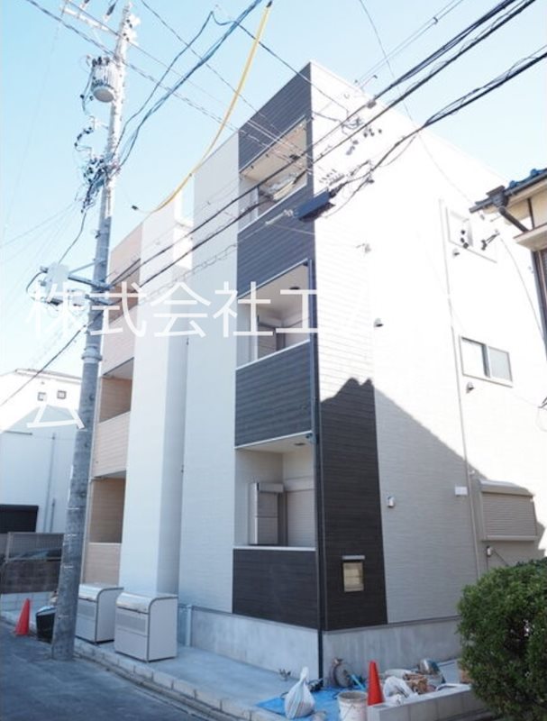 建物外観　外観　オートロック付　宅配ＢＯＸ有り