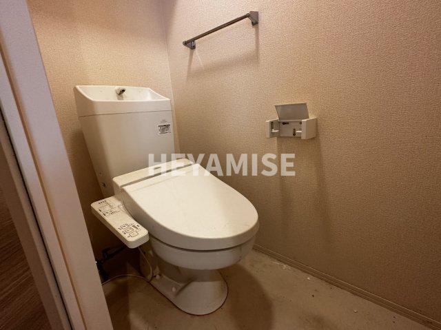 トイレ　※室内画像は別号室のもの
