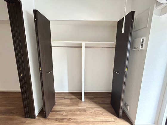 収納　※別部屋の写真です