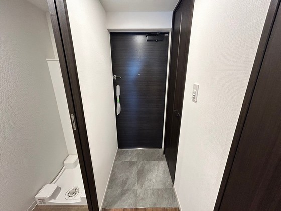 玄関　※別部屋の写真です