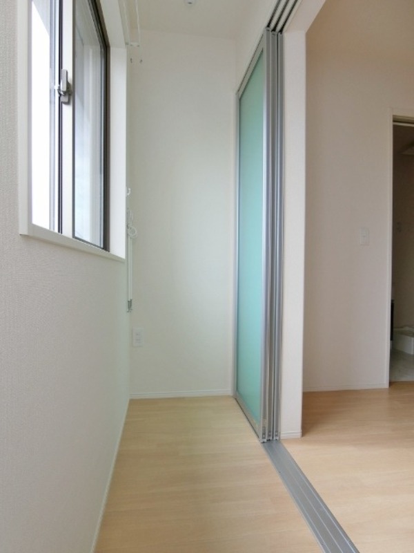 バルコニー　図面と現状に相違がある場合には現状を優先