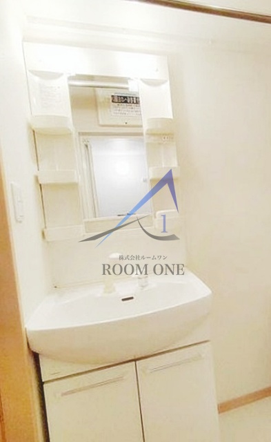 洗面設備　洗面台です。